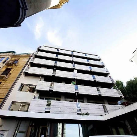 The Collection | Niza Apartamento